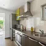 Villa Holiday *